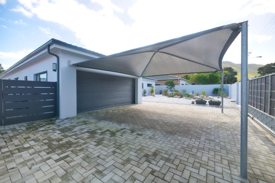 To Let 3 Bedroom Property for Rent in Northcliff Western Cape